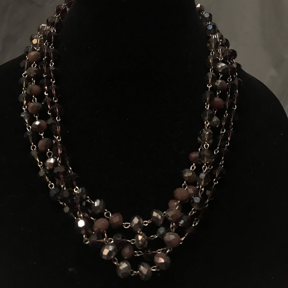 Beaded necklace